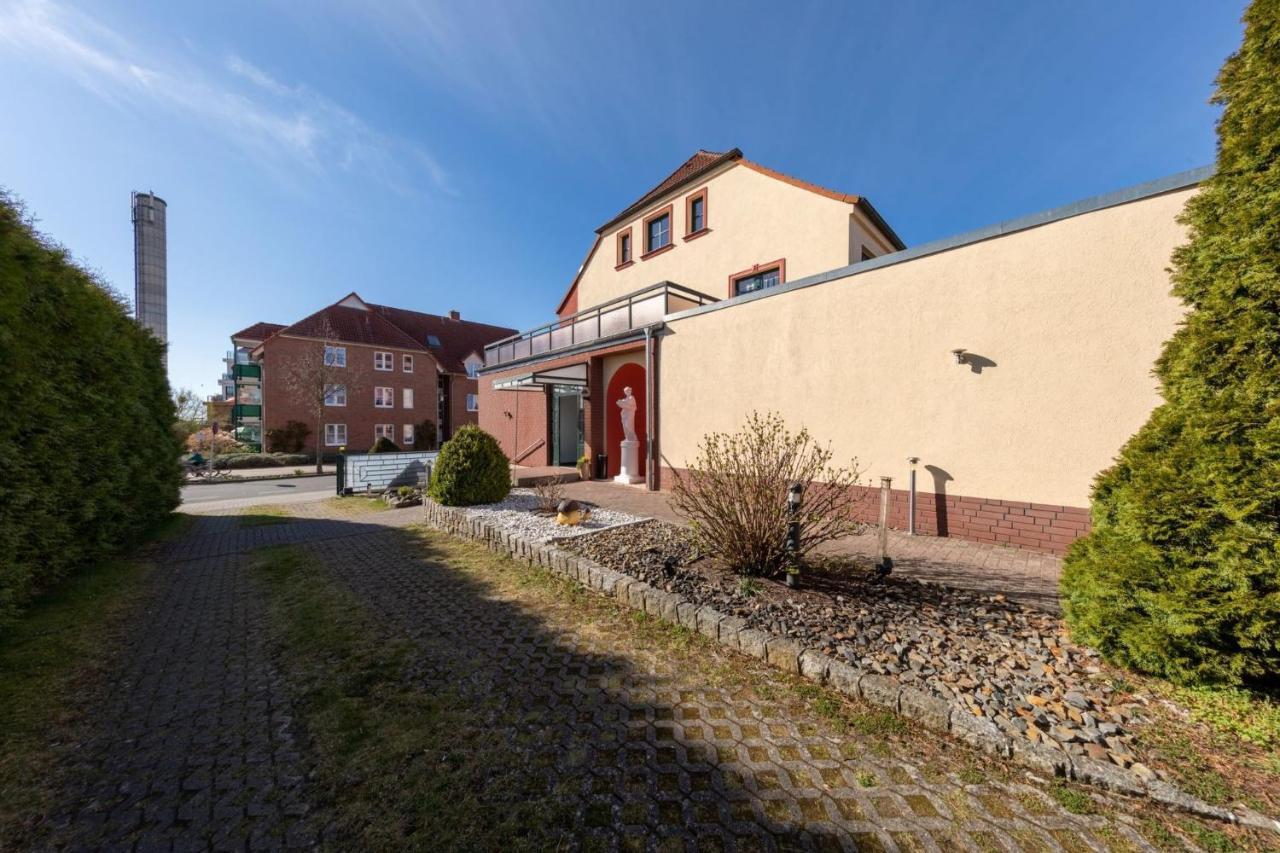 Haus Diana - Perlhuhn Apartment Waren  Exterior photo